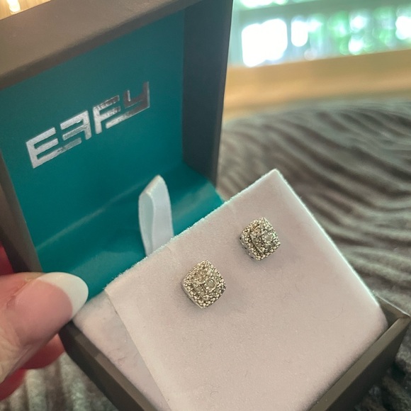 Effy Jewelry - EFFY Diamond Stud Earrings💖NWT💖